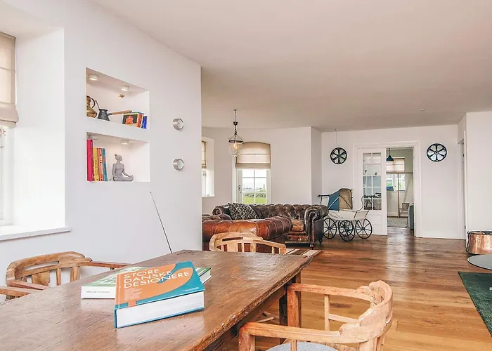 Ferienhaus 5 Star In *